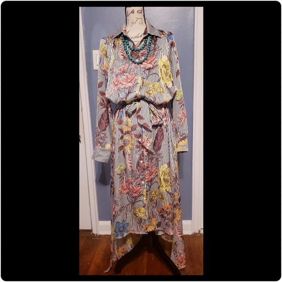 Love Culture asymmetrical long sleeve shirt dress - Picture 1 of 2